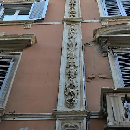 Szálloda Rosso E Nero